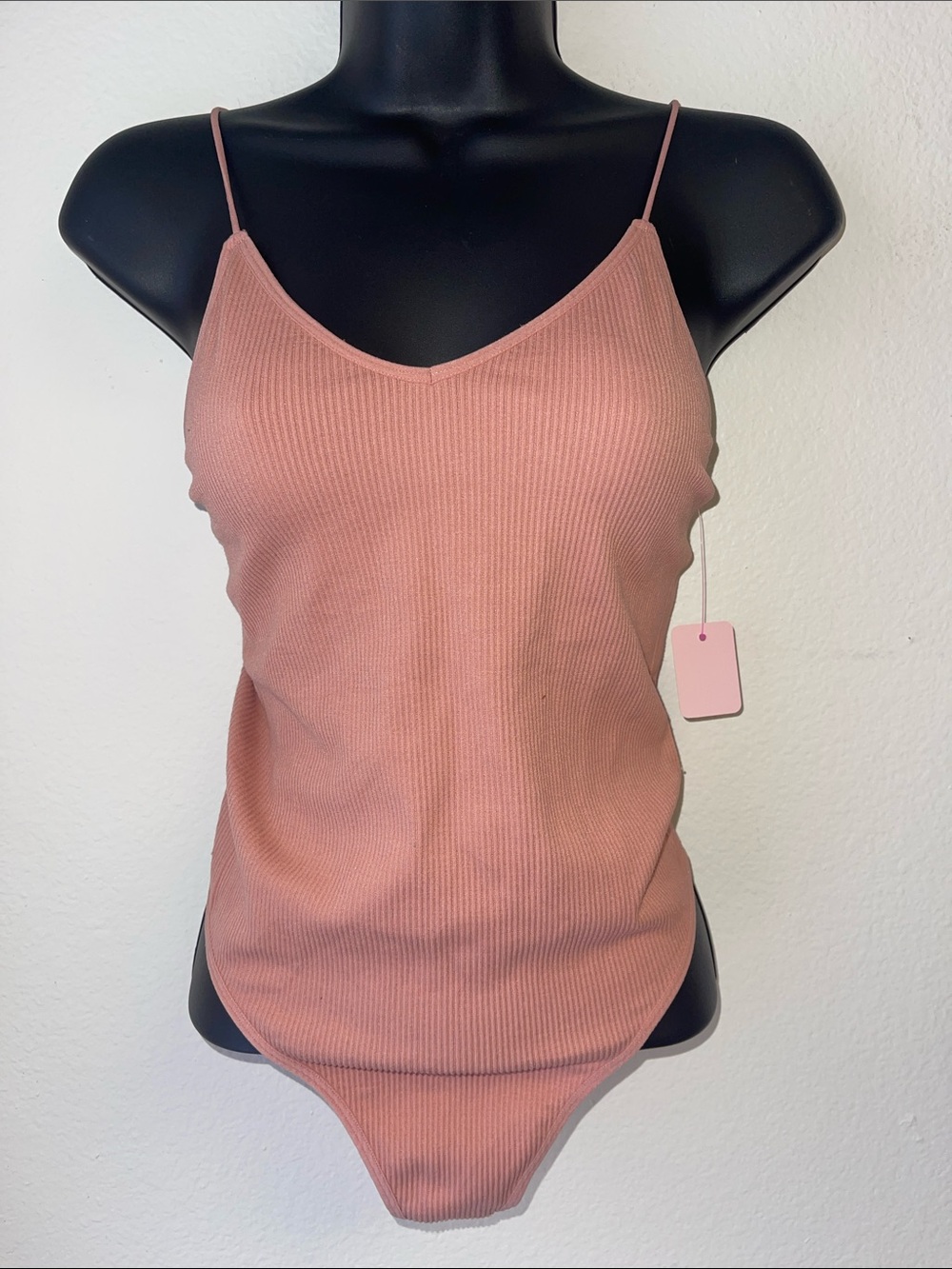 Colsie Ribbed V-Neck Spaghetti Strap Bodysuit - Rose